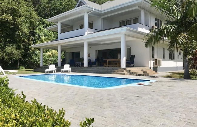 Blue Horizon Villas - Photo 8