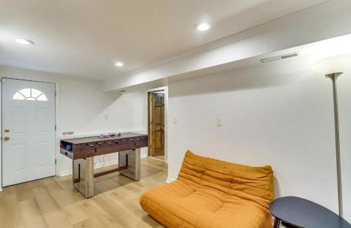 Family Fun in Scotch Plains! Home with Game Room - Foto 25