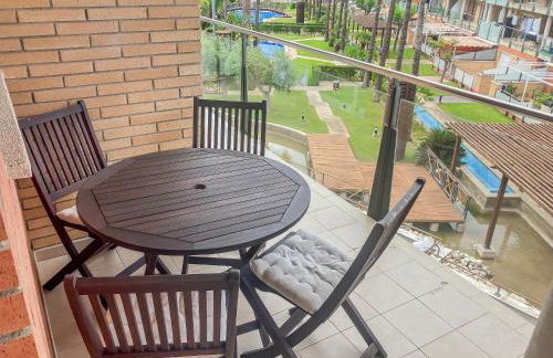 Apartamento Port Marino Piscina Parking Gratis y Terraza en Cambrils - Photo 3