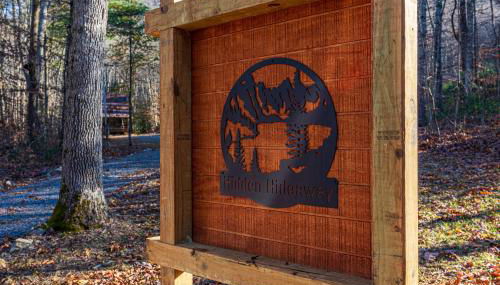 Hidden Hideaway 2 Bedroom Cabin by RedAwning - Foto 3