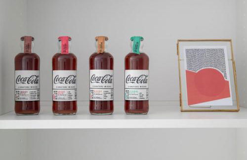 Spacious 3 bedroom apartment & private parking! - Foto 26