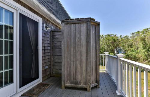 Breathtaking Cape Cod Beachhouse with Private Beach Access Near Sandwich, Massachusetts - Foto 53