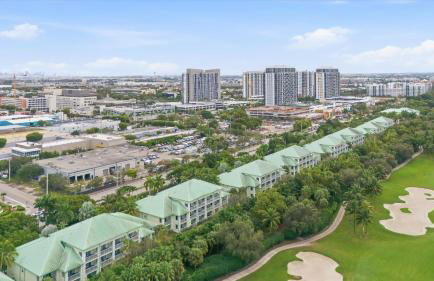 Spacious 1BR Loft Villa - Pool Golf - Doral Downtown - Foto 9