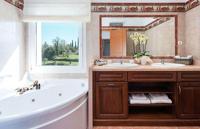 Villa Noulia With 4 Bedrooms and 2 Bathrooms - Foto 42