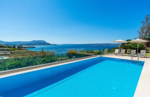 Hectoras Villa in Plaka BY APOKORONAS-VILLAS - Photo 12