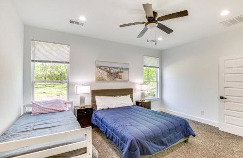 Fire Pit and Grill Lakeside Gun Barrel City Home! - Foto 10