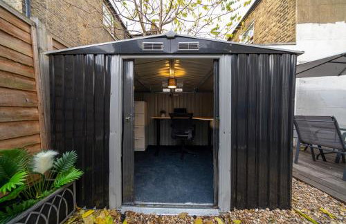 Beautiful 1 Bedroom Apartment with Garden - Clapham Common - Minutes to Central London - Photo 31