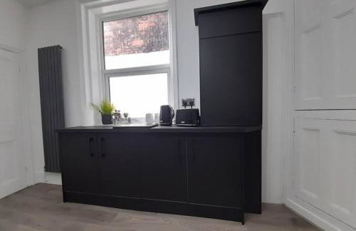 Chic 5 double bedroom house - 15 min to Manchester - Foto 8
