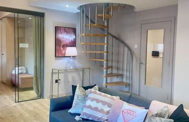 Pretty Pink Posh Penthouse - Foto 48