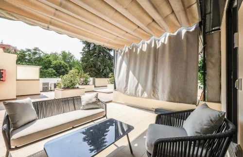 Bernabeu Roof Apartment in Madrid - Photo 6