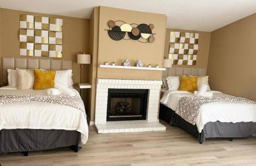 Heart of Las Vegas 8 Beds, Pool Table, BBQ! - Foto 37