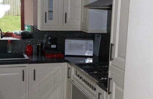 Amazing 4 Bed Scottish Baronial Style House - Foto 10