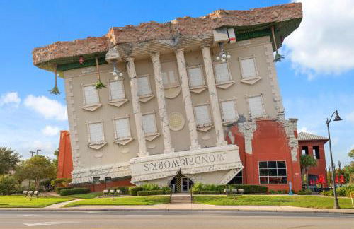 Escape to Sand Dollar Holler: Coastal Retreat, 3 Beds, 2.5 Baths, Sleeps 10! - Foto 120