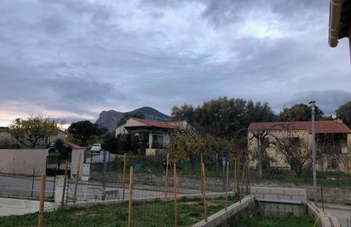 Superbe Appartement Vue Montagne Proximités Grandes Surfaces - Foto 7