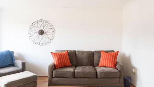 Spacious peaceful rm in home No Car No problem - Foto 2