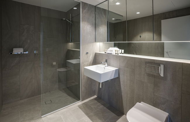 Encore Broadbeach - Photo 60