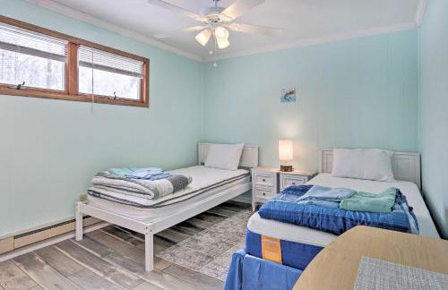 Large Greeley House with 2 Game Rooms and Yard! - Foto 28