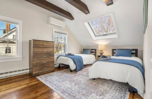 2BR Home|Downtown Rockport w/parking|Walk 2 Ocean - Foto 23