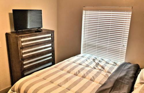 New! 1 Bed 1 Bath Medical Center NRG Area Middle of Everywhere - Photo 21