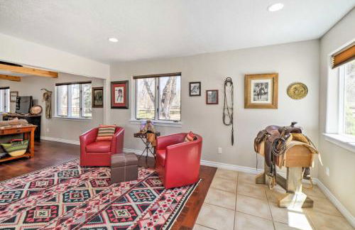 Spacious Mancos Home with Furnished Deck and Yard! - Foto 7