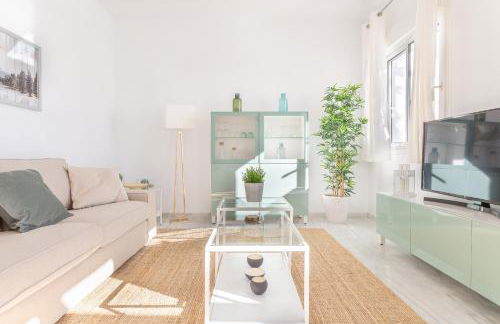 2266-Amazing newly furnished apt,on golf, sea view - Photo 9