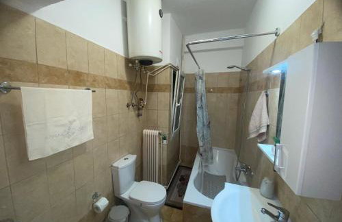 Venias Lake House Apartment 2 - Photo 47