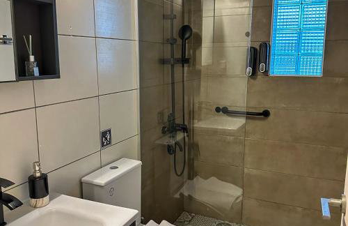 Dolphin Apartment - Photo 6