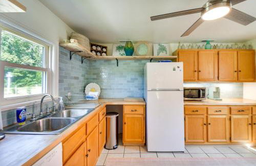 Bungalow with Large Yard 8 Mi to Cape Charles Beach - Foto 5