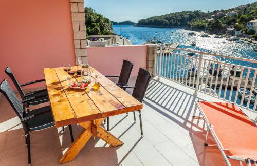 Apartment Jakov Grscica - Photo 1