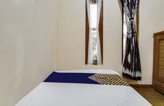 OYO Homes 91006 Eco Tourism Desa Cibodas Areng 5 Syariah - Photo 14