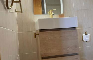 Studio Cielo- pool, wi-fi & more - Foto 14