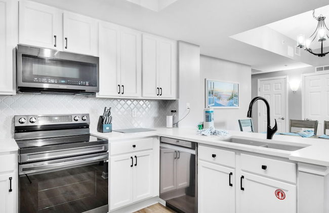 Palms Resort #1515 Full 2 Bedroom - Photo 19