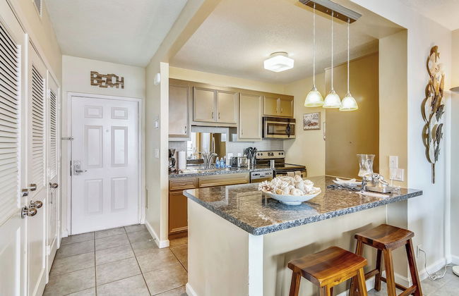 Beachfront Hideaway by Ryson Vacation Rentals - Foto 40