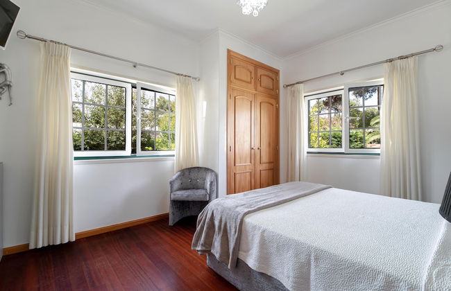 Aroeira Villa Sleeps 10 With Pool - Foto 4