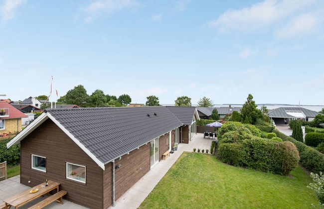 "Regni" - 300m to the fjord - Foto 1