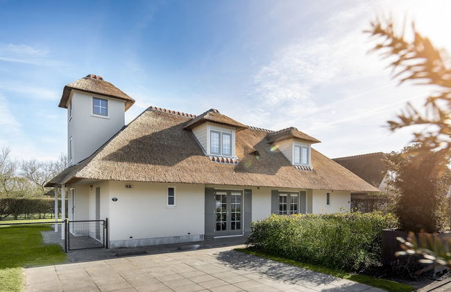 Villa in Domburg Near North Sea Beach - Photo 1