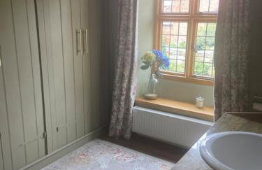 The Old Mint House F1 Silverstone Racetrack - Foto 25