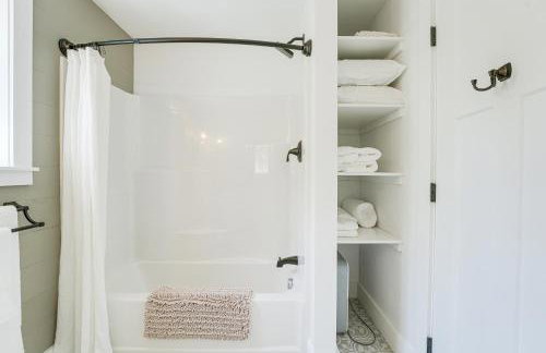 Oceanfront Studio with Private Dock in Harpswell! - Foto 16