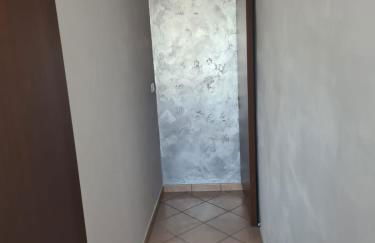 Silver Home - Photo 31