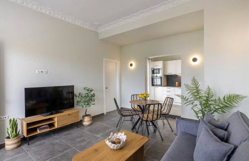 Elia Syros - Photo 37