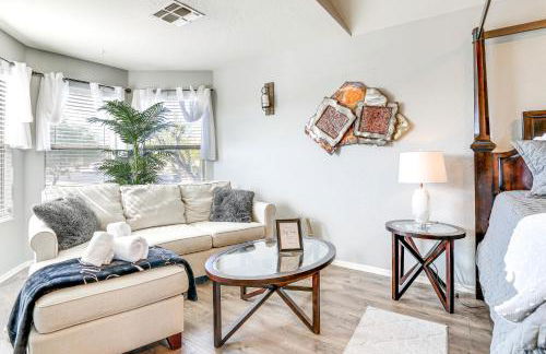 half Mi to Lake Family Home with Hot Tub in Goodyear - Foto 20