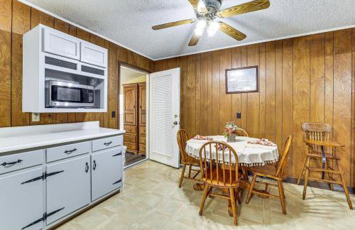 Families Welcome! Home with Fire Pit in Soddy-Daisy - Foto 9