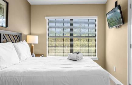 Sunny Summer Stay - Renovated TownHome by Disney! - Foto 24