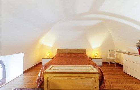 2 Bedroom Amazing Home In Vitigliano - Foto 6