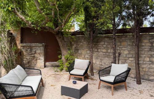 Elivi Elegant Art Deco house with Garden Walk to the Heart of Town - Photo 24