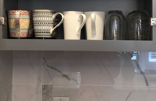 Luxurious Honeymoon & Anniversary Suite - Photo 15