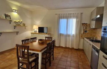 Capo Figari 13, Appartamento spazioso nel centro di Golfo Aranci con terrazza vista mare, Wi-Fi, parcheggio gratuito - Foto 6