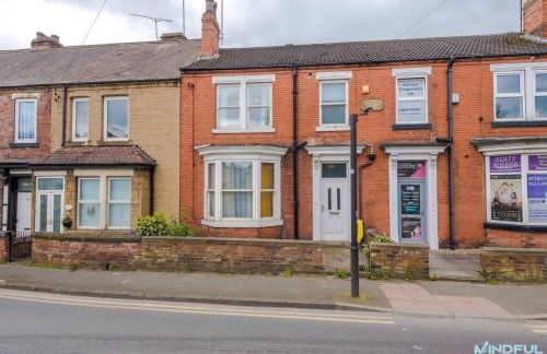 5BR House, Sleeps 10 guests - Free Parking - Business & Contractor Stays - Foto 47