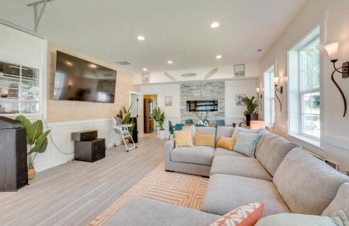 Waterfront Deck with Fire Pit Lake Spokane Gem! - Foto 10