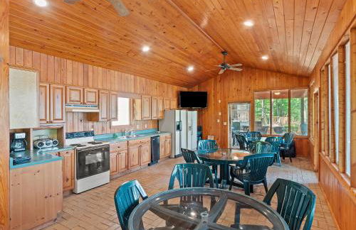 Clear Creek Escape - Double Decker Dock, Swim Dock And Fishing Pier - Foto 36